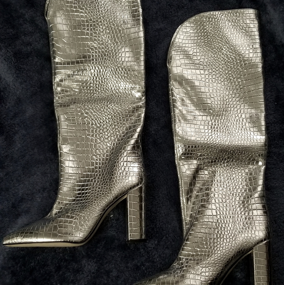 Vero Cuoio knee high boots